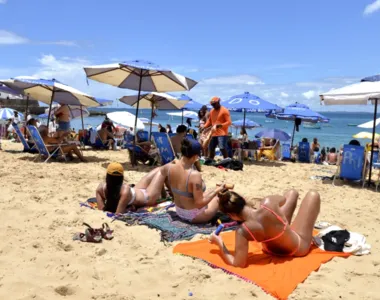 Pôr do sol é um dos diferenciais da praia; confira lista