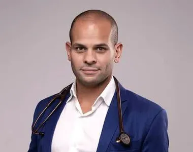 Médico se pronunciou por meio das redes sociais