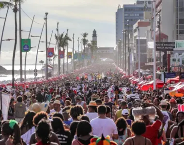 Parangolé deve entrar ás 17:30