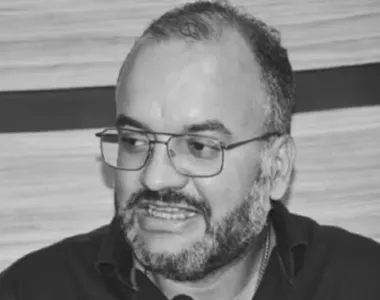 Professor Antônio Marcos Andrade de Oliveira, conhecido como Marcão,