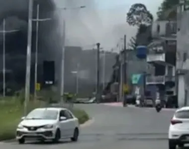 Protesto interrompeu completamente o fluxo de veículos