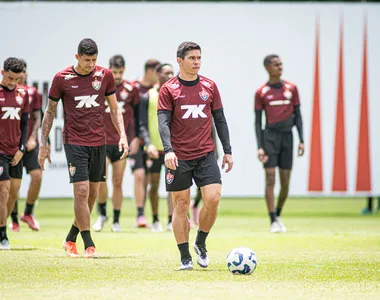 Vitória treinou na manhã deste sábado (11) visando o Ba-Vi