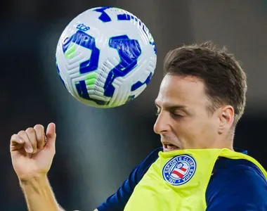 Santiago Arias fica fora da seleção da Colômbia e vira reforço do Bahia no Ba-Vi
