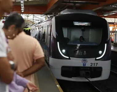 Metrô tem operação especial para o domingo (11)