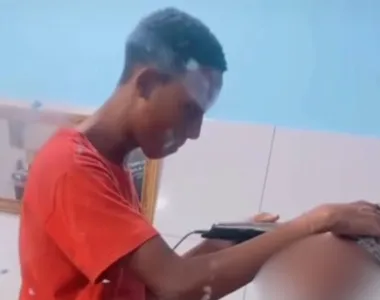 Kaíque 'trampava' como barbeiro