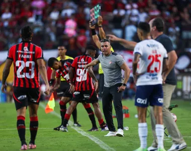 Técnicos tricolor e rubro-negro falam sobre o primeiro Ba-Vi de 2026