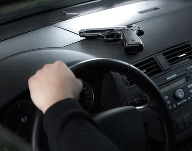 Trabalhador foi socorrido por uma equipe do Samu