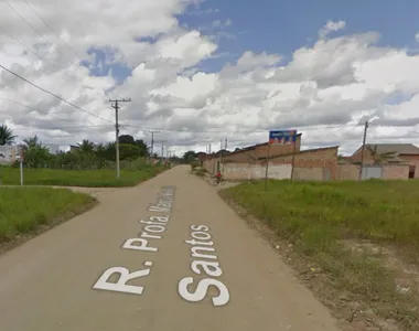 Situação aconteceu na Rua Minas Gerais, em Eunápolis