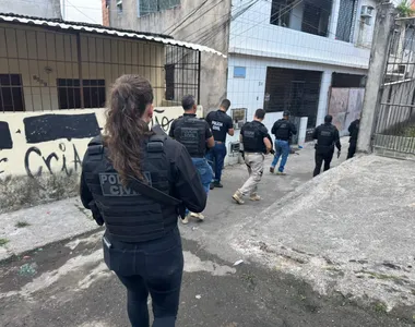 Operação aconteceu neste domingo (21)