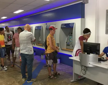 Atendimento bancário sofre mudanças no período carnavalesco