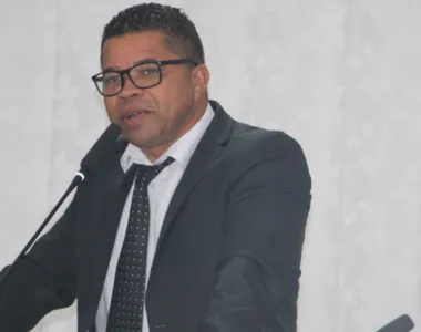 Político é suspeito de ligação direta com o crime organizado