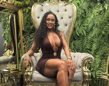 Rosiane é ex-dançarina de pagode