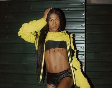 Influenciadora baiana Vitty anuncia transição de gênero