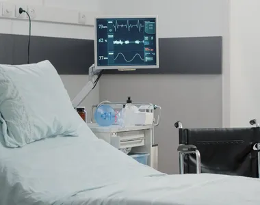 Paciente foi internado com dificuldades respiratórias