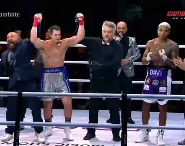 Davi Brito perdeu em decisão dos juízes