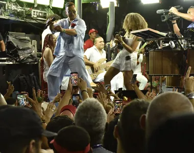 Xanddy realiza um trabalho de resgate do samba de roda