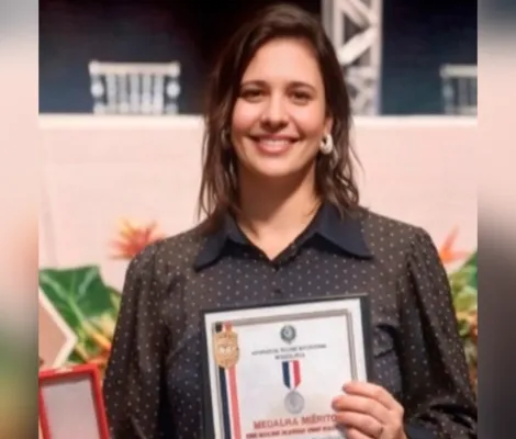 Imagem ilustrativa da imagem Corpo de professora morta em sala de aula é transferido para Salvador