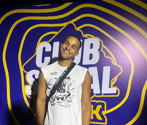 Imagem ilustrativa da imagem Cria de Pernambués, ator Lucas Leto trabalha e curte no Carnaval