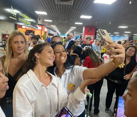 Imagem ilustrativa da imagem Famosos dão as caras em Salvador para curtir o Carnaval; veja quais