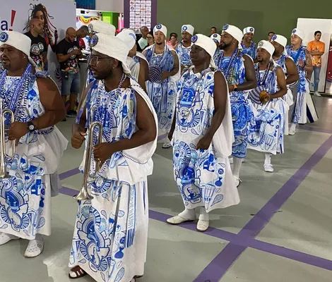 Imagem ilustrativa da imagem Fantasia dos Filhos de Gandhy tem entrega antecipada; saiba mais