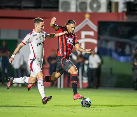 Imagem ilustrativa da imagem Flamengo terá desfalques importantes para enfrentar o Vitória