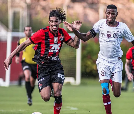 Imagem ilustrativa da imagem Jacuipense x Vitória: onde assistir, escalações e outros detalhes