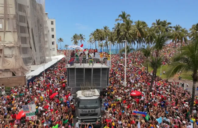 Imagem ilustrativa da imagem Ivete, Saulo e mais: confira a lista de pipocas no Carnaval