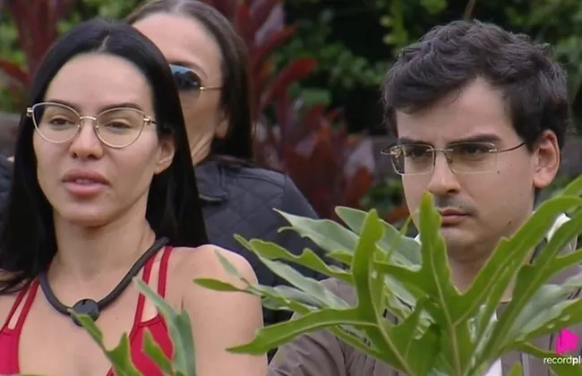 Imagem ilustrativa da imagem “Menino mal”: Tamires e Wallas detonam Dudu Camargo em A Fazenda 17