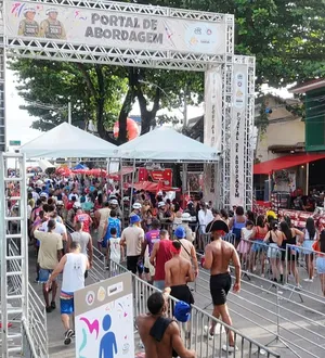 Imagem ilustrativa da imagem Cordeiro é preso ao tentar entrar com pistola no Carnaval de Salvador
