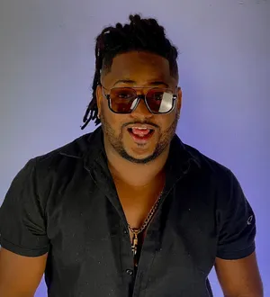 Imagem ilustrativa da imagem Novo cantor da Pagodão faz primeiro Carnaval com a banda