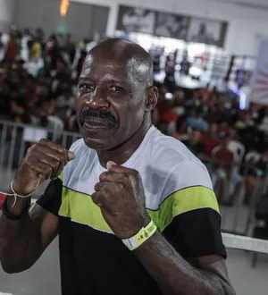 Imagem ilustrativa da imagem Reginaldo Holyfield é solto após agredir sobrinha em Salvador