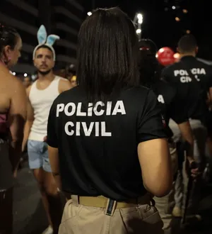 Imagem ilustrativa da imagem Valentão bate na namorada em circuito Dodô e acaba preso