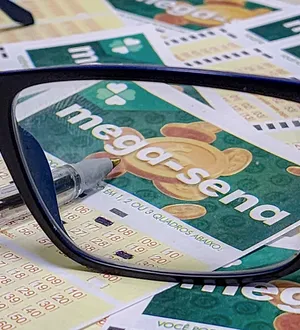 Imagem ilustrativa da imagem Adolescente é sequestrada na Bahia após parente ganhar na Mega-Sena