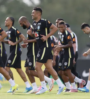 Imagem ilustrativa da imagem Após sacode da França, Brasil deve mudar titulares contra a Croácia