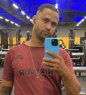 Imagem ilustrativa da imagem Ator e influencer de série policial é assassinado a tiros em Salvador