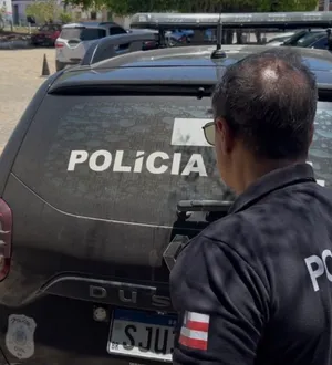 Imagem ilustrativa da imagem Casal é preso em flagrante por estuprar filha de 4 anos na Bahia
