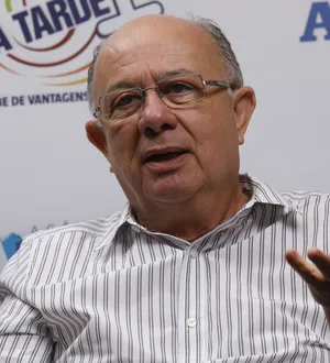 Imagem ilustrativa da imagem Golpistas usam imagem de prefeito de Feira para enganar vítimas