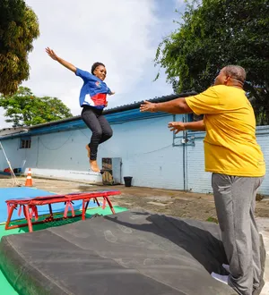 Imagem ilustrativa da imagem Governo baiano adere a ação para fortalecer arte nas escolas