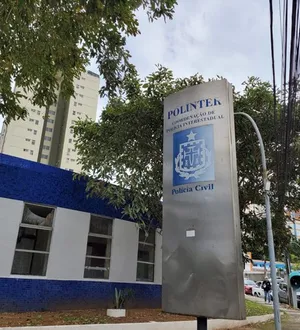 Imagem ilustrativa da imagem Homem é preso por abusar e drogar filha por quase 10 anos na RMS