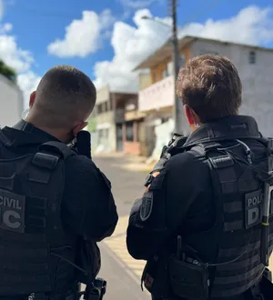 Imagem ilustrativa da imagem Homem é preso por suspeita de roubar carga de R$ 350 mil em Salvador