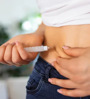 Imagem ilustrativa da imagem Homem é preso por vender emagrecedores ilegais em Feira de Santana