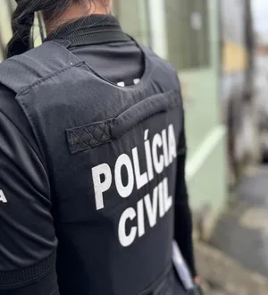 Imagem ilustrativa da imagem Idoso é preso após ameaçar ex com perfis fakes