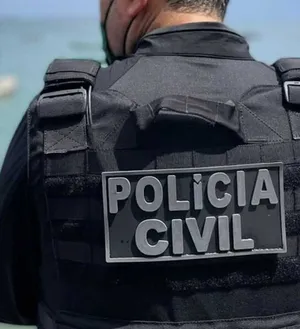 Imagem ilustrativa da imagem Idoso é preso após diário de criança denunciar estupro na Bahia