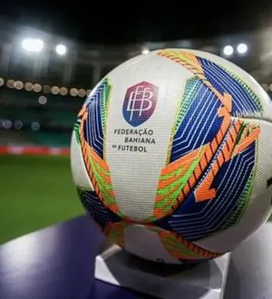 Imagem ilustrativa da imagem Jogador sofre parada cardíaca após jogo do Baiano sub-20