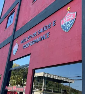 Imagem ilustrativa da imagem Maré de azar? DM do Vitória explica crescente de lesões em março