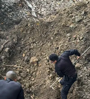 Imagem ilustrativa da imagem Operação policial localiza idoso enterrado e termina com um morto