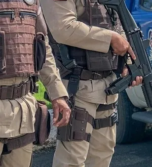 Imagem ilustrativa da imagem Polícia 'abate' Kiriku e Abará, dois elementos do crime de Santo Amaro