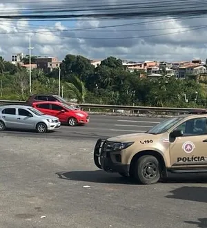 Imagem ilustrativa da imagem Polícia 'corta' suspeito após criança ser baleada no Bairro da Paz