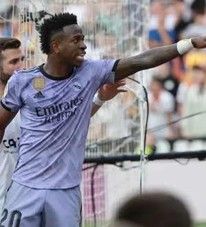 Imagem ilustrativa da imagem Racismo vai além das quatro linhas no futebol