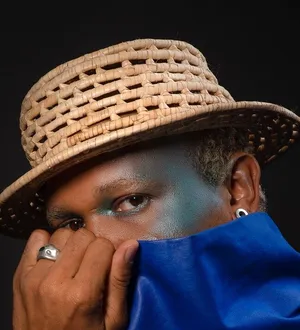 Imagem ilustrativa da imagem Uran Rodrigues leva movimento cultural O Pente para São Paulo e Angola